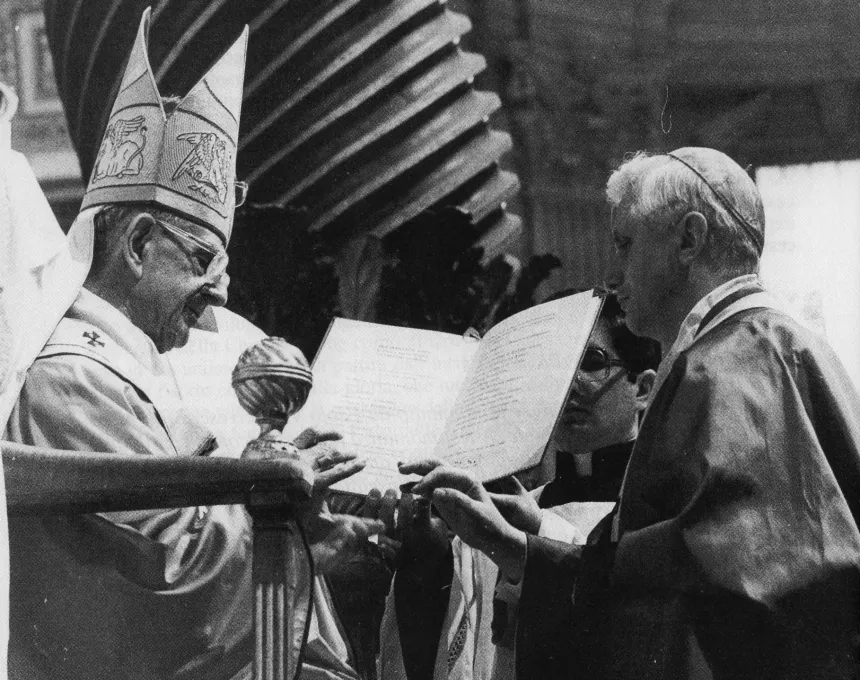 Pave Paul VI kreerer Joseph Ratzinger til kardinal