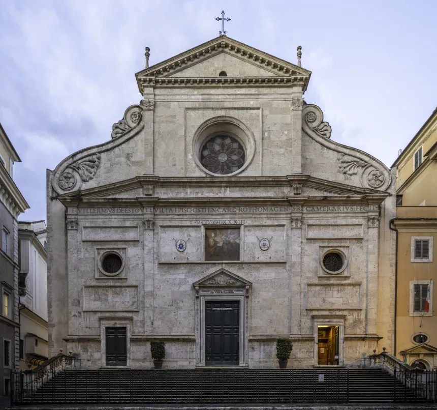 Utsiden av St. Augustin-kirken i Roma