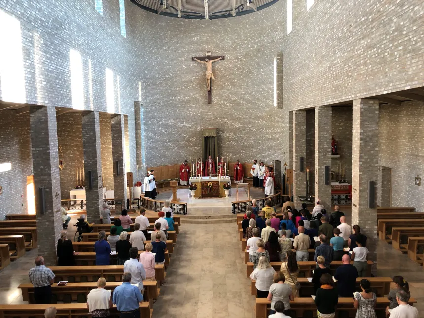 Innsiden av St. Olav domkirke i Trondheim